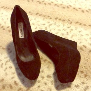 NEW Steve Madden Prissy black suede wedge size 7